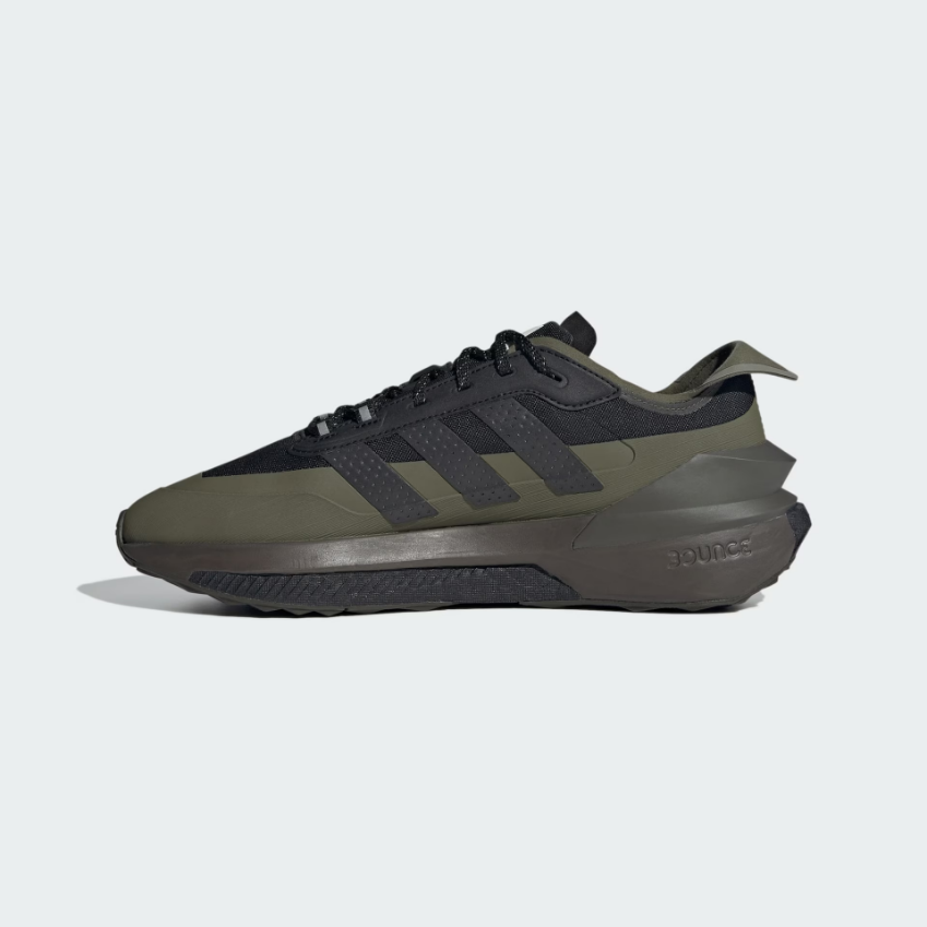 adidas Sportswear AvrynOlive/Core Black/Silver Pebble