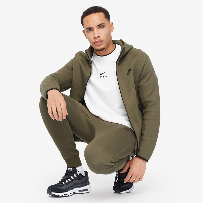 Nike Tech Fleece Full-Zip Windrunner Hoodie