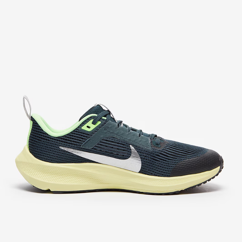 Nike Older Kids Air Zoom Pegasus 40 (GS)