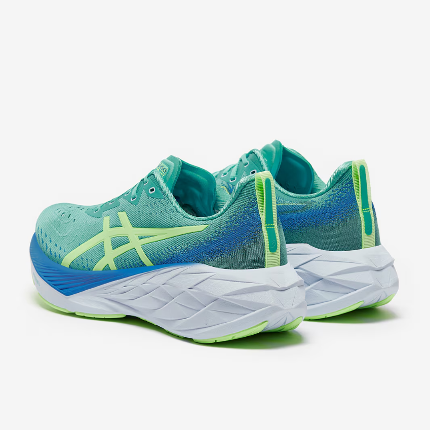 ASICS Novablast 4 Lite-Show