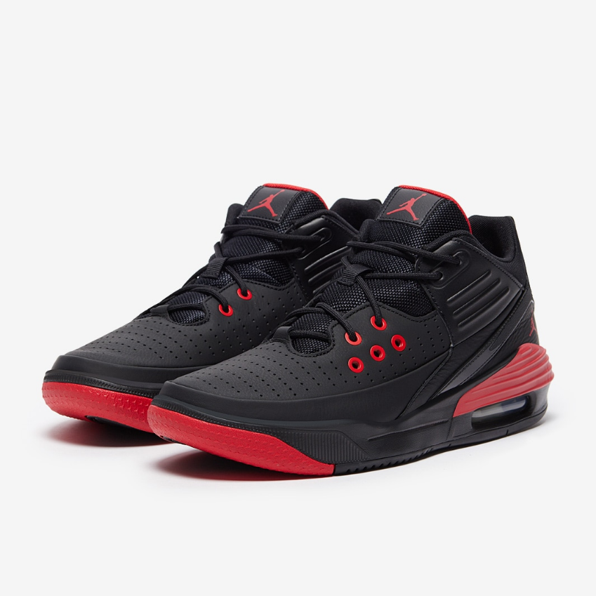 Jordan Max Aura 5Black/University Red