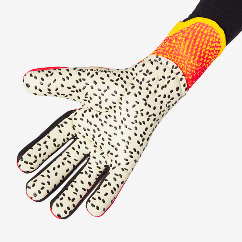 Puma Future Ultimate Negative CutSunset Glow/Sun Stream/Puma Black