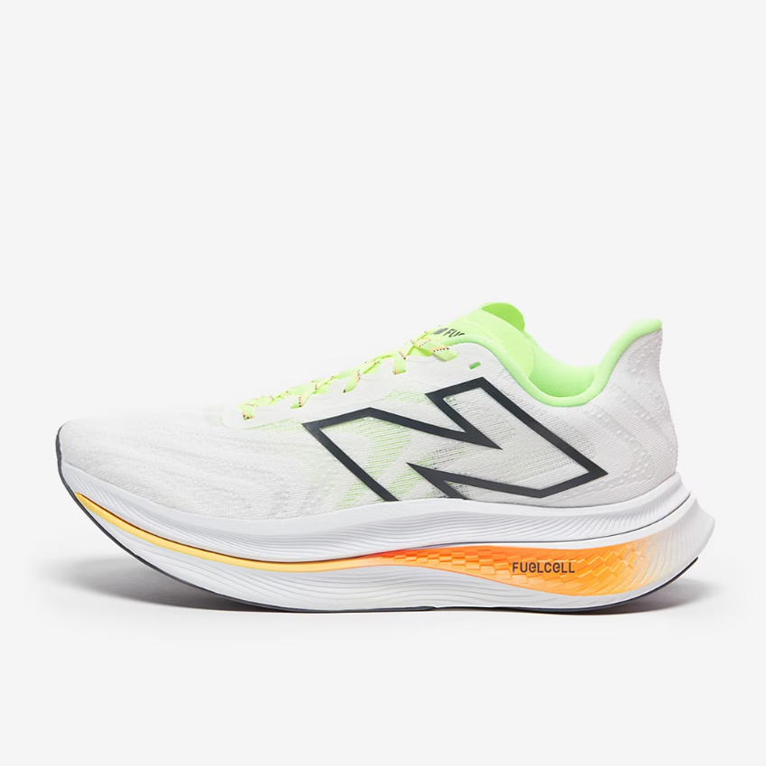 New Balance FuelCell SuperComp Trainer v2