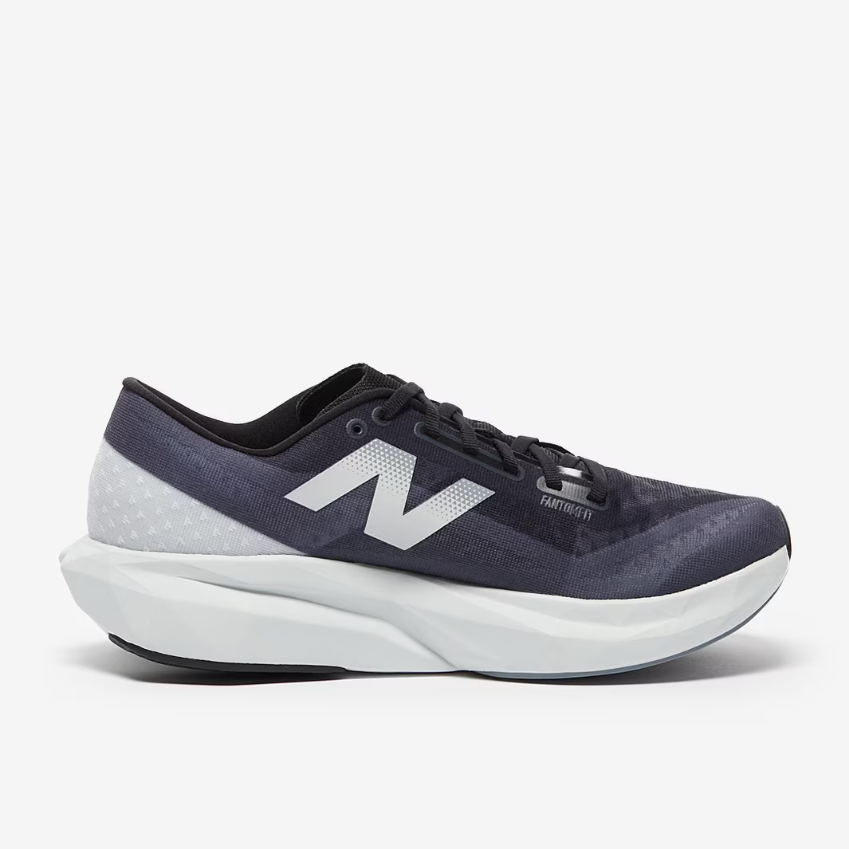 New Balance FuelCell Rebel v4