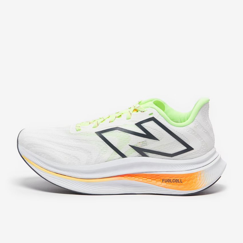 New Balance Womens FuelCell SuperComp Trainer v2White