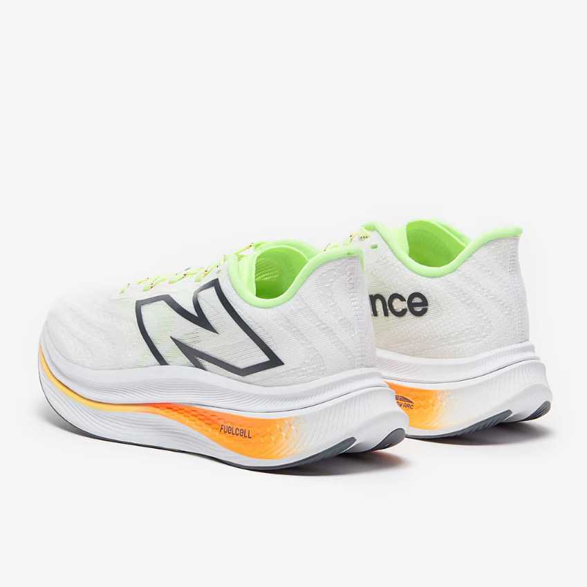 New Balance Womens FuelCell SuperComp Trainer v2White