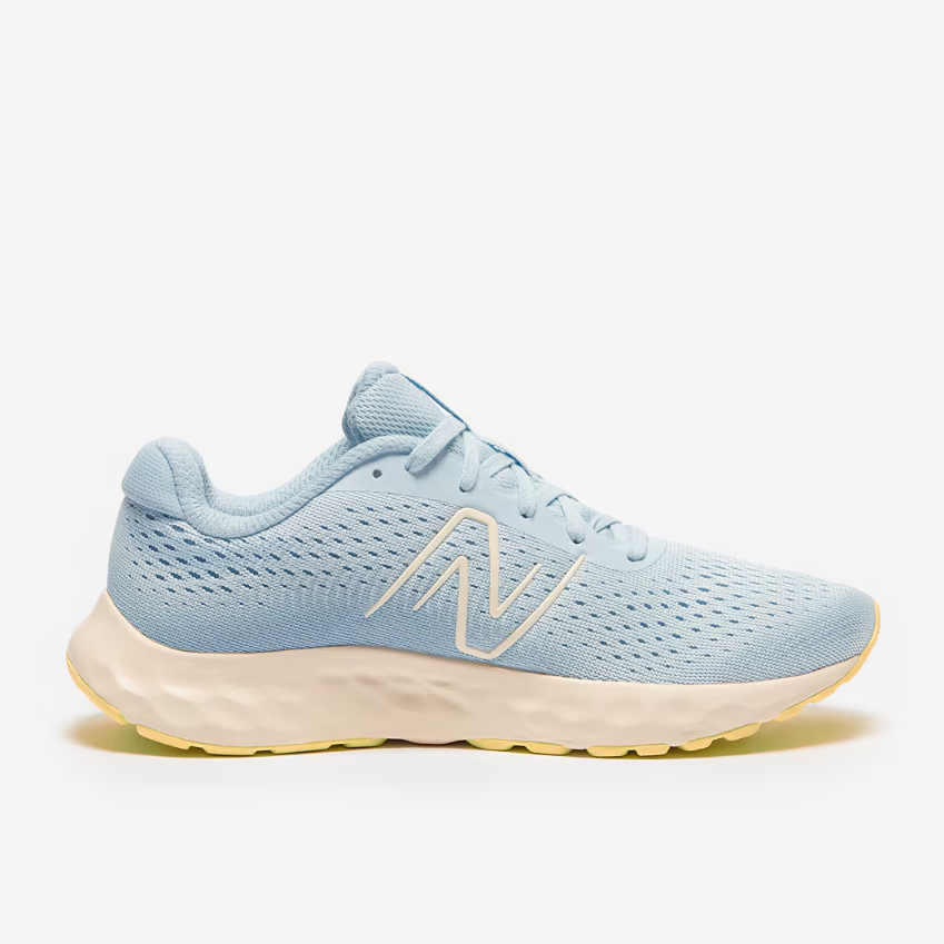 New Balance Womens 520 v8