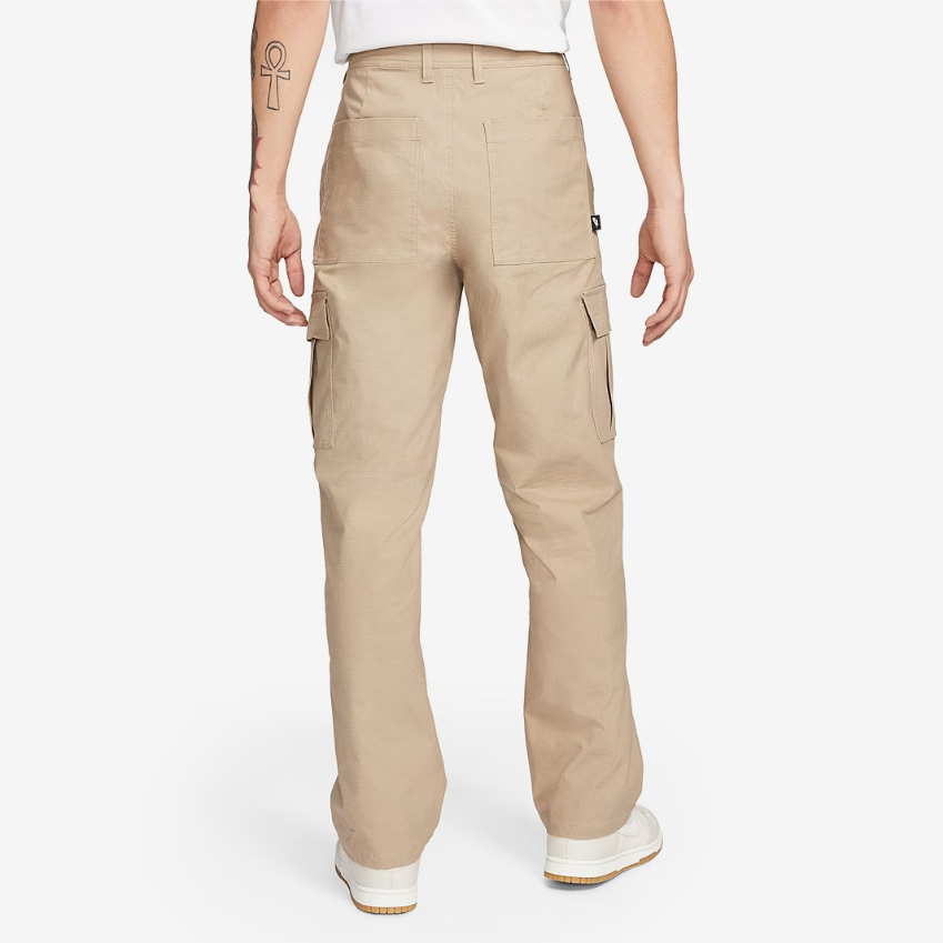 Nike Sportswear Club Cargo Pants