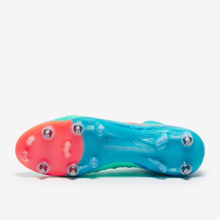 Nike Phantom Luna II Elite SG-Pro Player Edition