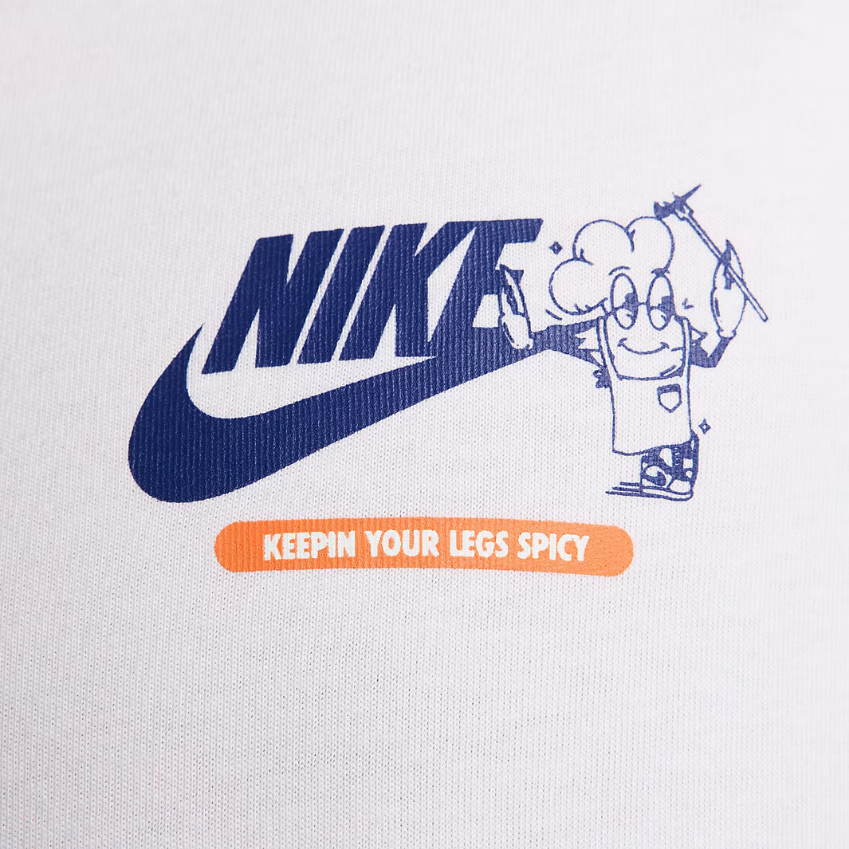 Nike Sportswear Graphic T-Shirt