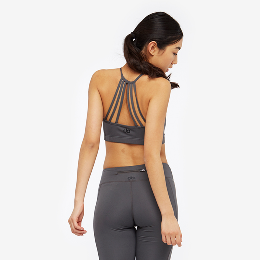 do Womens Strap Bra
