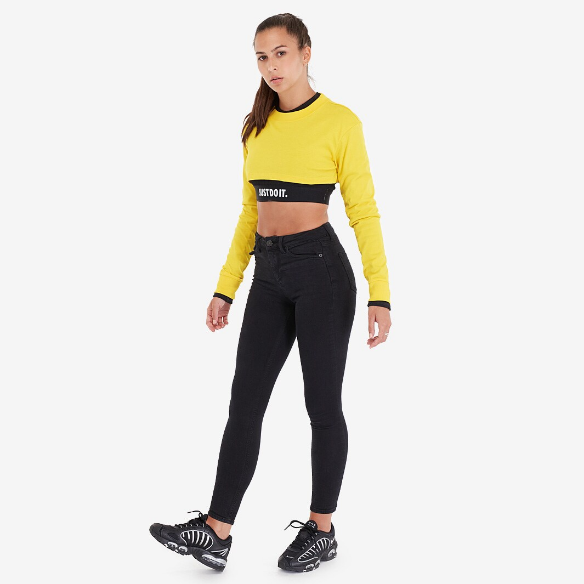 Nike Womens Sportswear Top LS Crop