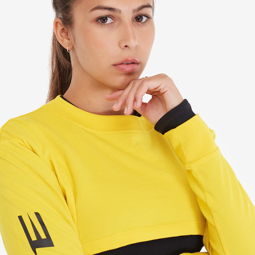 Nike Womens Sportswear Top LS Crop