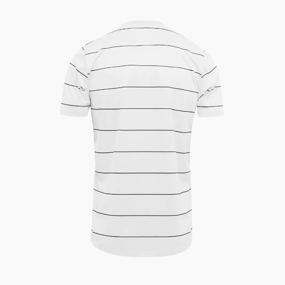 Umbro Apex SS Shirt
White/Black