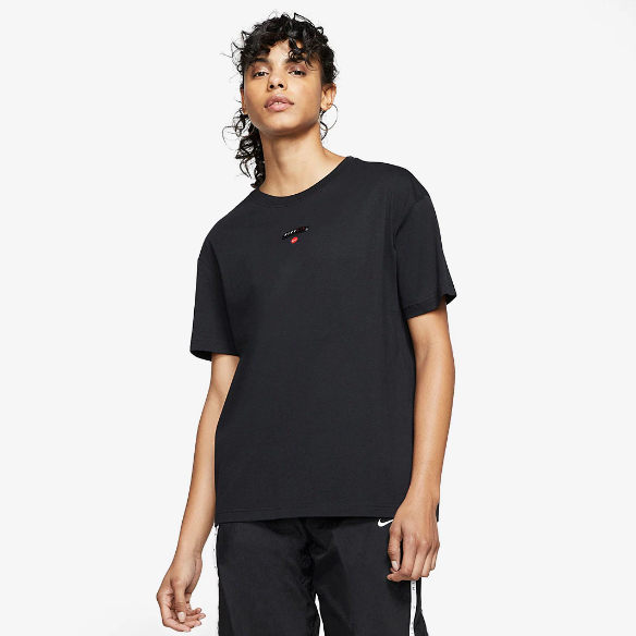Nike Womens Sportswear Tee