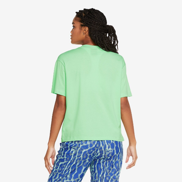 Nike Womens Sportswear Essential Top SS