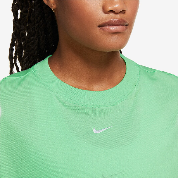 Nike Womens Sportswear Essential Top SS