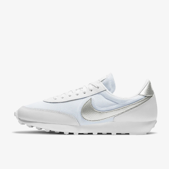 Nike Sportswear Womens Daybreak