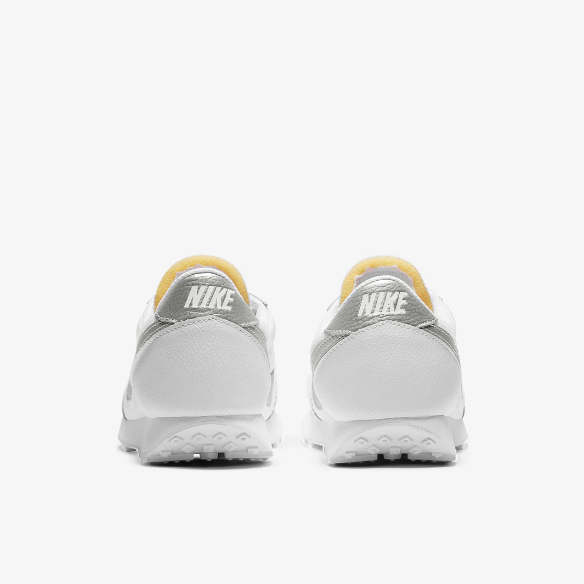 Nike Sportswear Womens Daybreak