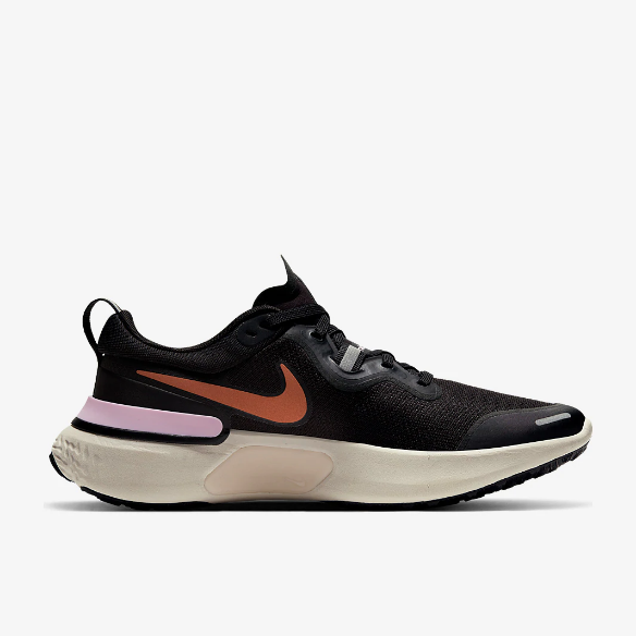 Nike Womens React Miler - Black/Metallic Copper-Lt Arctic Pink