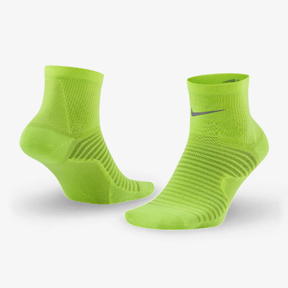 Nike Spark Lightweight Ankle Socks - Volt/Reflective