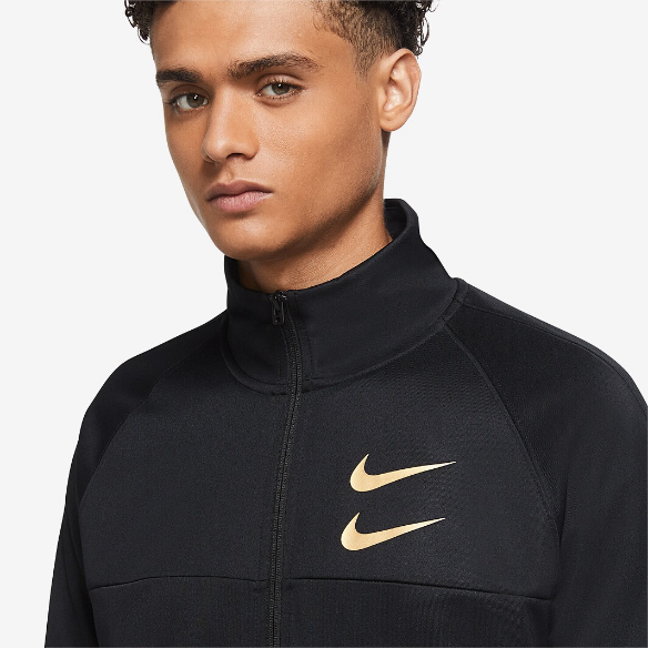 Nike Sportswear Swoosh JacketBlack/Metallic Gold