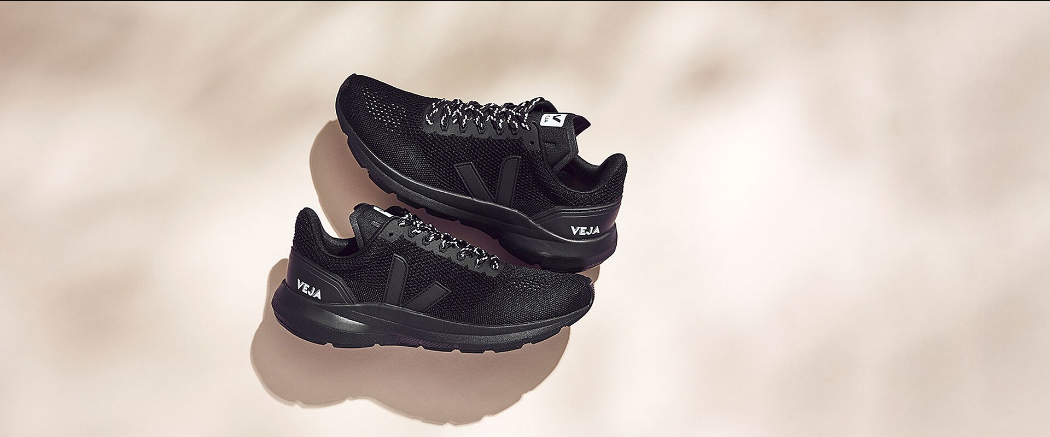 VEJA Womens Marlin - Full-Black