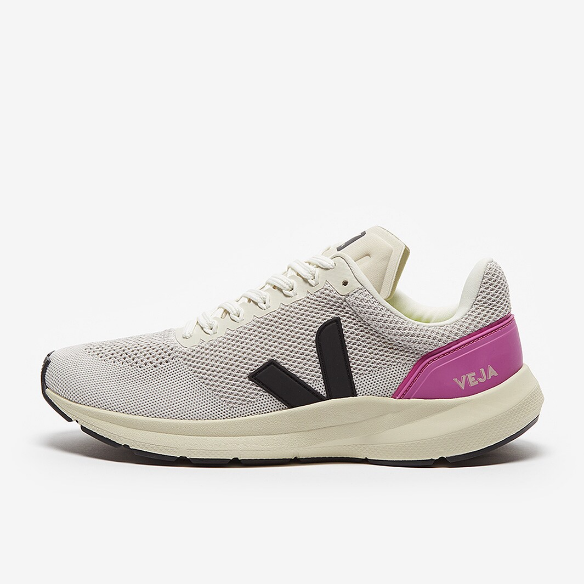 VEJA Marlin - Chalk-Black-Ultraviolet