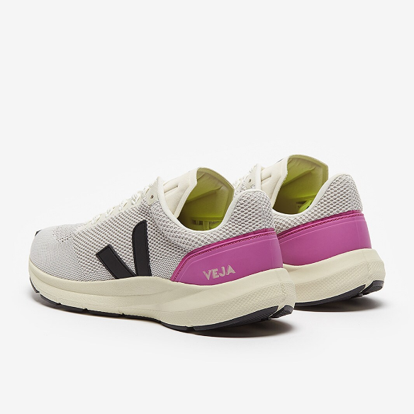 VEJA Marlin - Chalk-Black-Ultraviolet