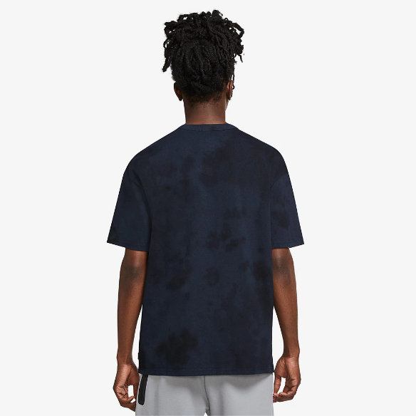 Nike Sportswear Premium Essential Tee