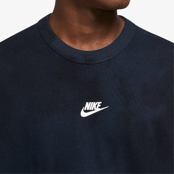 Nike Sportswear Premium Essential Tee