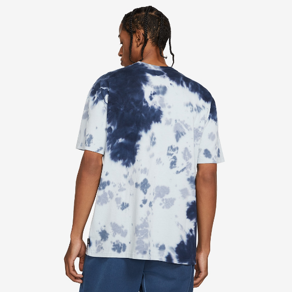 Nike Sportswear Premium Essential Tee