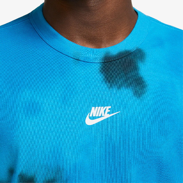 Nike Sportswear Premium Essential Tee