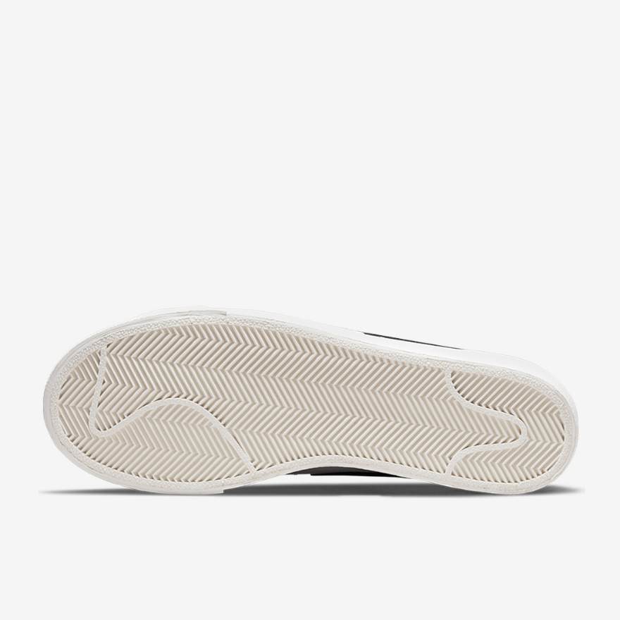 Nike Sportswear Womens Blazer Low Platform - White/Black/Sail/Team Orange