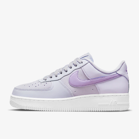 Nike Sportswear Womens Air Force 1 07 Essential