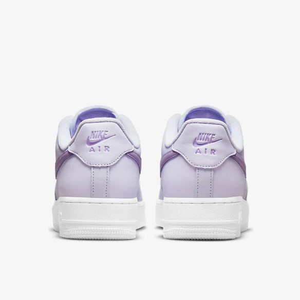 Nike Sportswear Womens Air Force 1 07 Essential