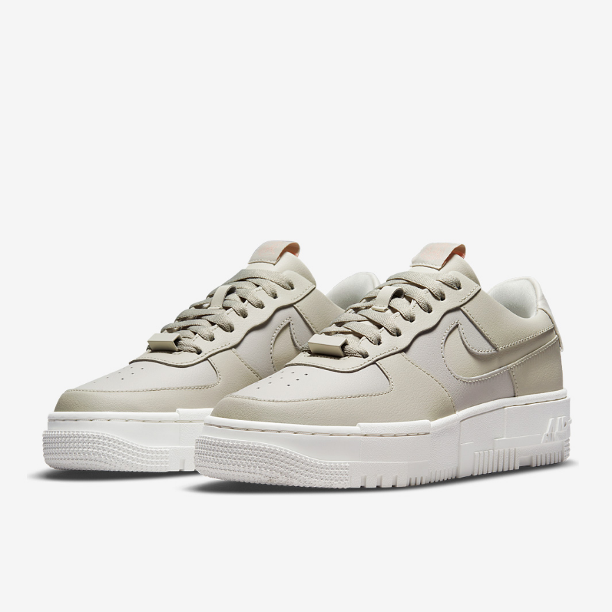 Nike Sportswear Womens Air Force 1 Pixel