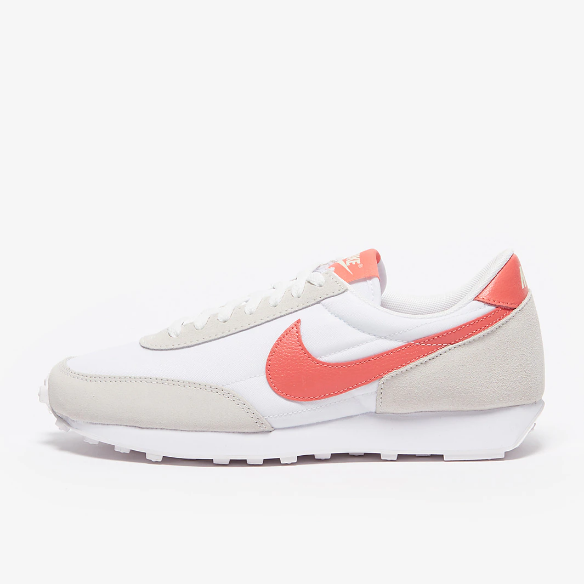 Nike Sportswear Womens Daybreak