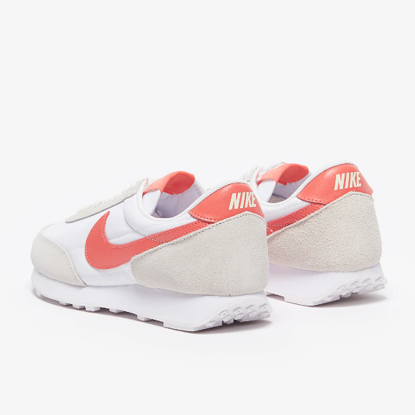 Nike Sportswear Womens Daybreak