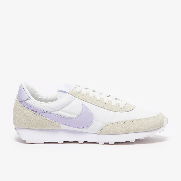 Nike Sportswear Womens Daybreak