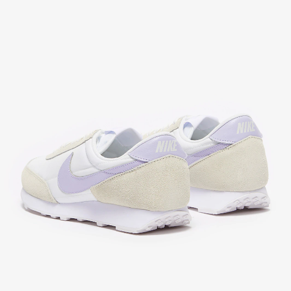 Nike Sportswear Womens Daybreak