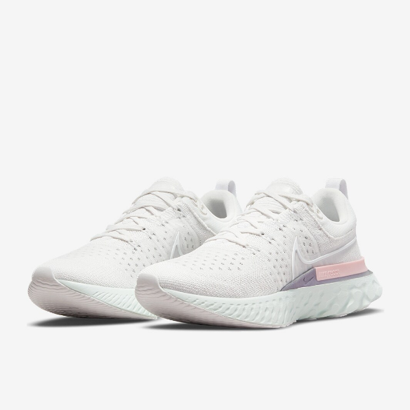 Nike Womens React Infinity Run Flyknit 2