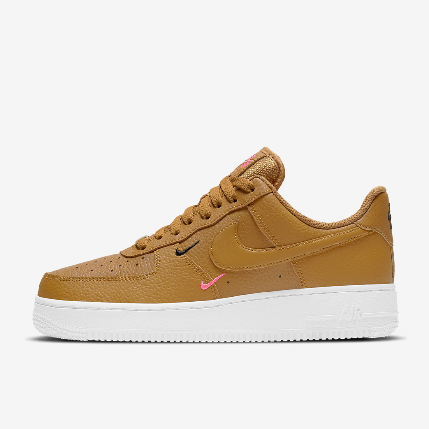 Nike Sportswear Womens Air Force 1 07 Essential