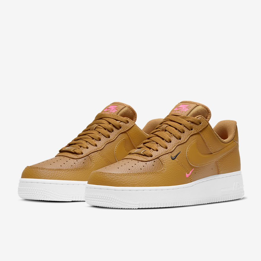 Nike Sportswear Womens Air Force 1 07 Essential