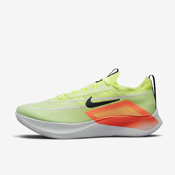 Nike Zoom Fly 4