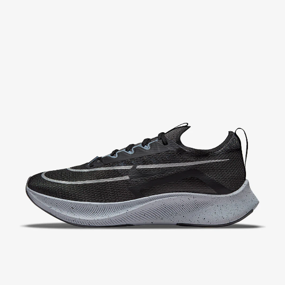 Nike Zoom Fly 4