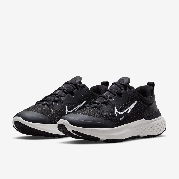 Nike Womens React Miler 2 Shield