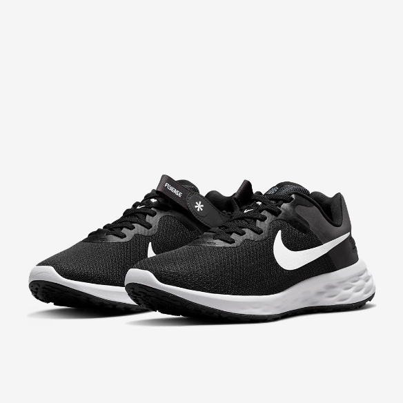 Nike Womens Revolution 6 FlyEase