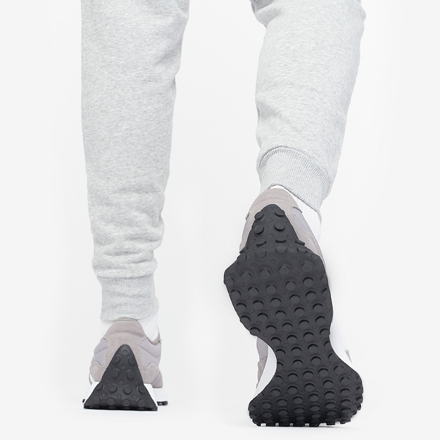 New Balance Hoops Essential Pant