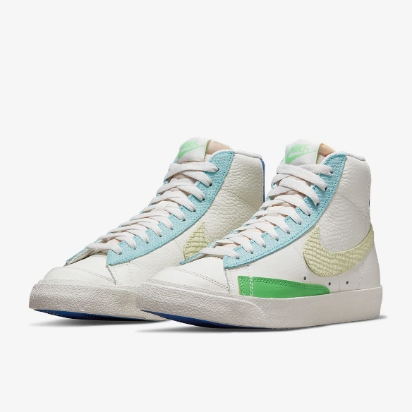 Nike Sportswear Womens Blazer Mid 77